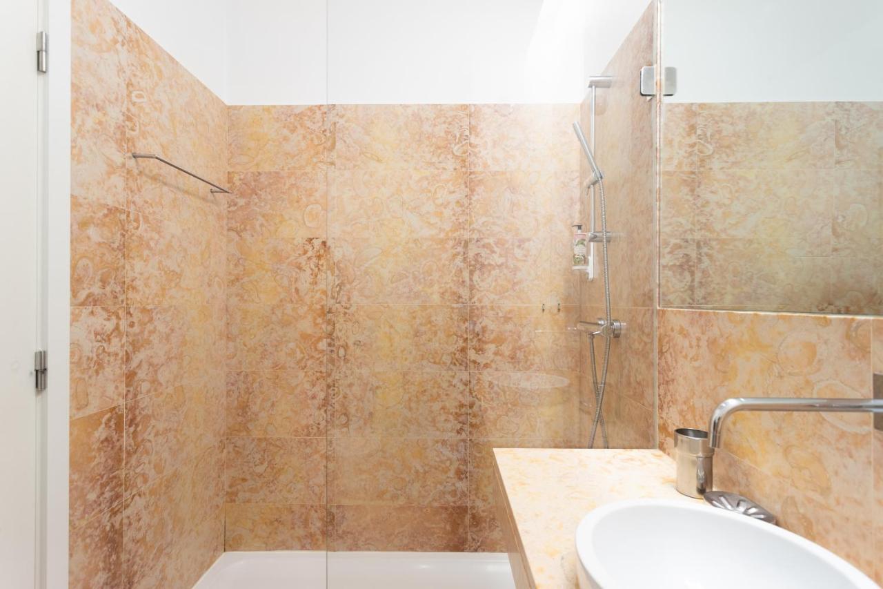 Apartment Baixa Cozy 2br With Ac - By Lu Holidays Lissabon
