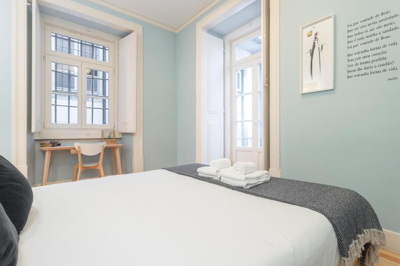 Baixa Cozy 2br With Ac - By Lu Holidays Apartment *