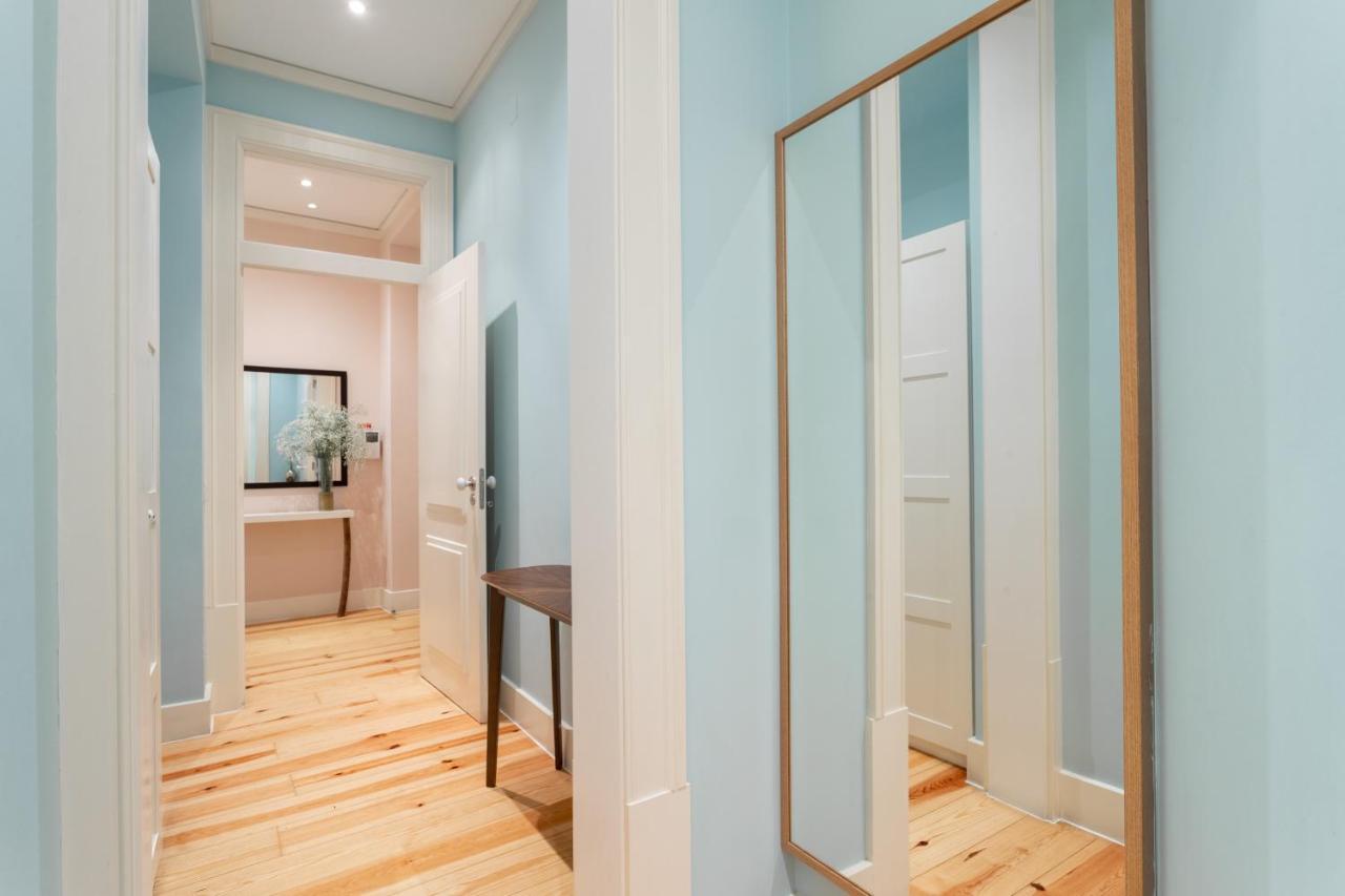 Apartment Baixa Cozy 2br With Ac - By Lu Holidays Lissabon
