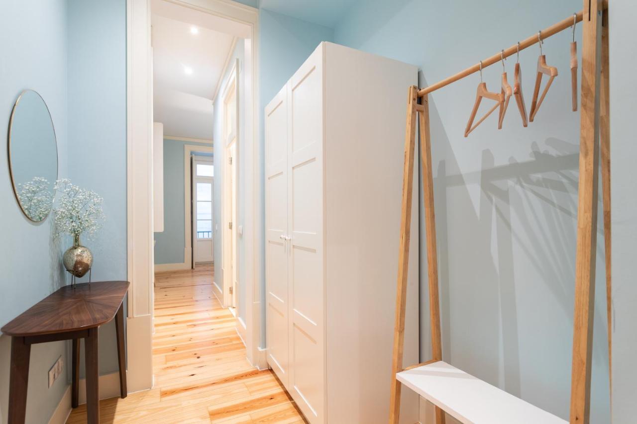 Apartment Baixa Cozy 2br With Ac - By Lu Holidays Lissabon